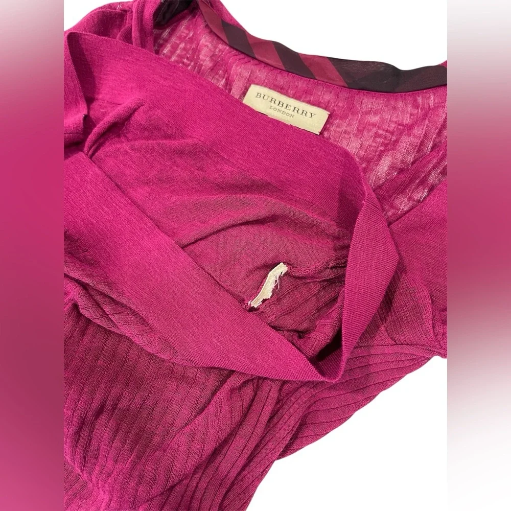 Women’s Y2K Burberry Burgundy V-Neck Ruched Longline Top Blouse / Sweater SMALL - Picture 8 of 11
